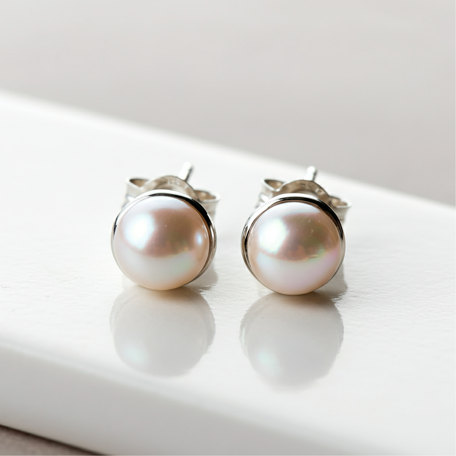 Aros Stud Perla Clásica